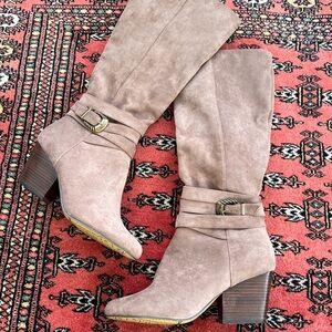 Boutique suede women’s boots